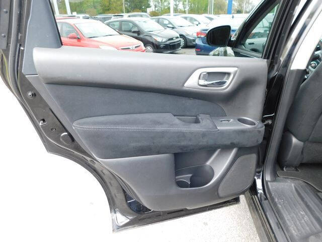 2013 Nissan Pathfinder Platinum