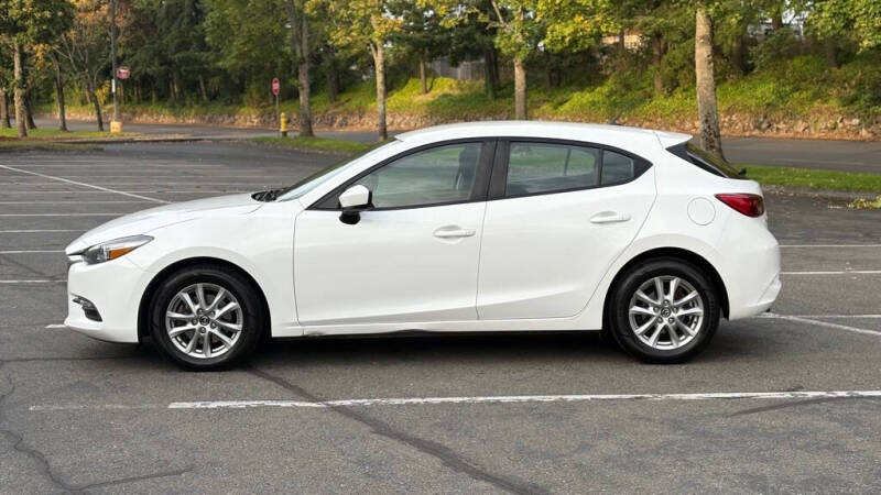 2017 Mazda MAZDA3 Sport