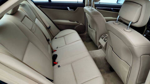 2010 Mercedes-Benz C-Class