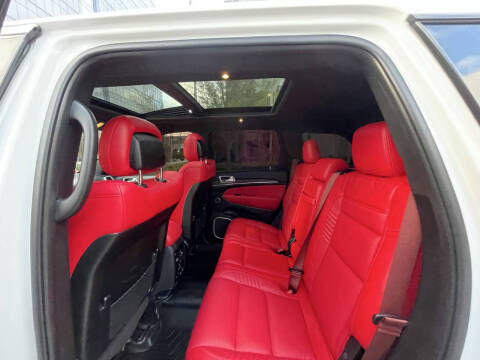 2020 Jeep Grand Cherokee SRT