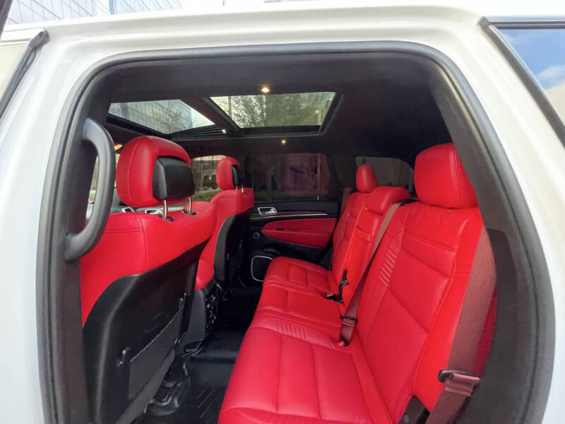 2020 Jeep Grand Cherokee SRT