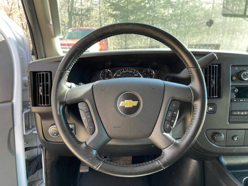 2021 Chevrolet Express 2500