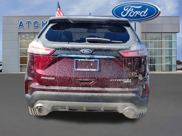 2020 Ford Edge Titanium