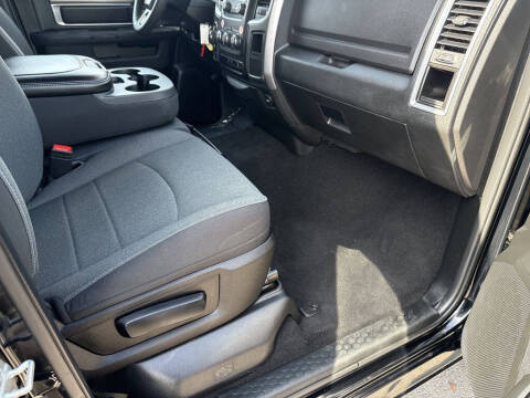 2024 RAM 1500 Classic Warlock