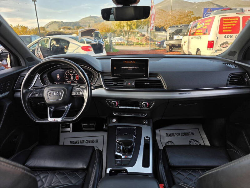 2018 Audi SQ5 3.0T quattro Premium Plus