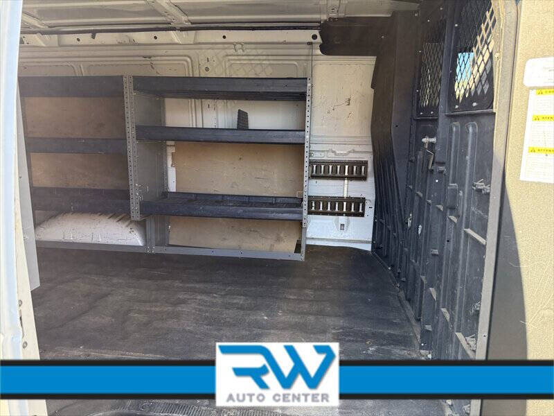 2010 Ford E-Series E-250