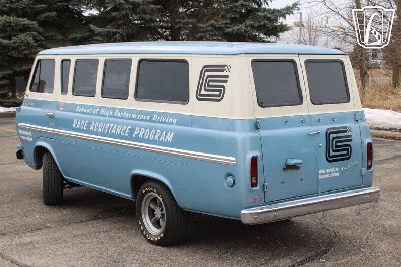 1967 Ford E-150
