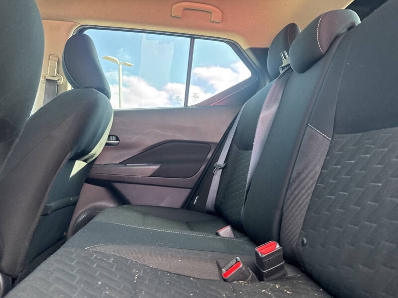 2024 Nissan Kicks SV