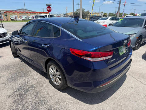 2017 Kia Optima LX