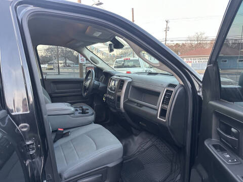 2019 RAM 1500 Classic Express