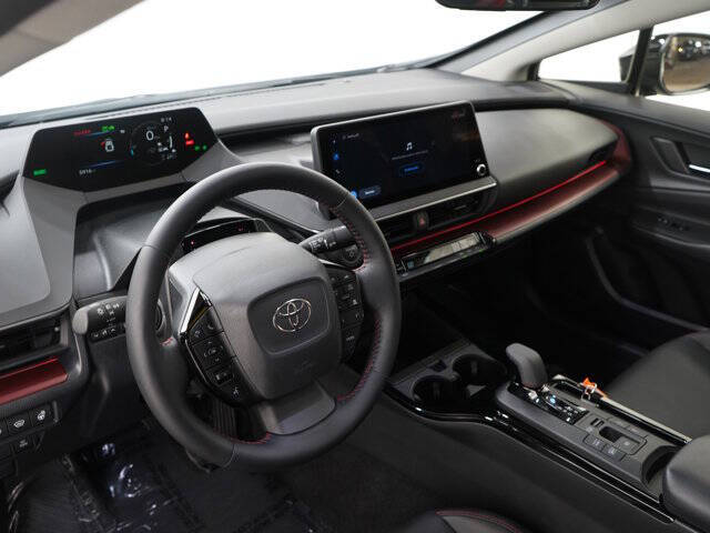 2025 Toyota Prius Plug-in Hybrid XSE