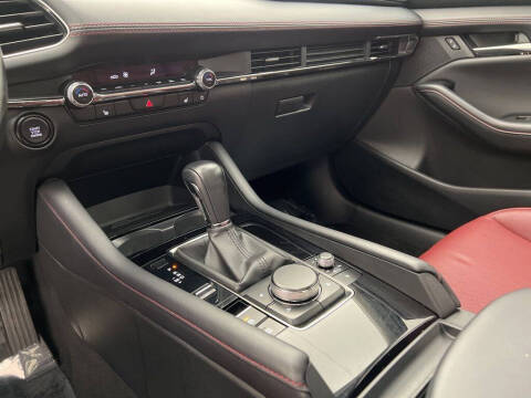 2025 Mazda Mazda3 Sedan 2.5 S Carbon Edition