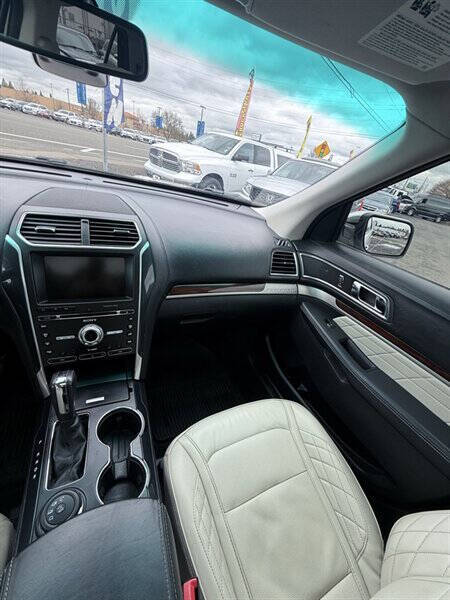 2016 Ford Explorer Platinum