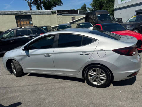 2020 Hyundai Elantra