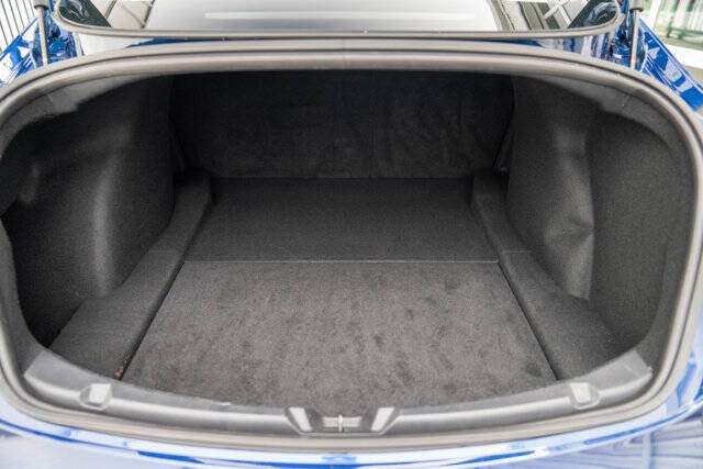 2020 Tesla Model 3 27