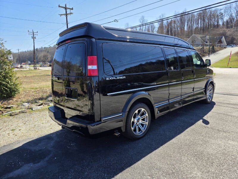 2018 Chevrolet Express 2500