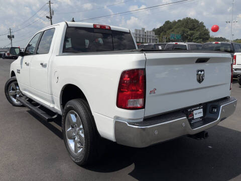 2018 RAM 1500 SLT