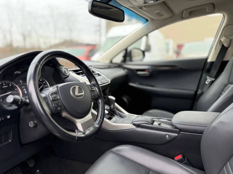 2017 Lexus NX 200t F SPORT