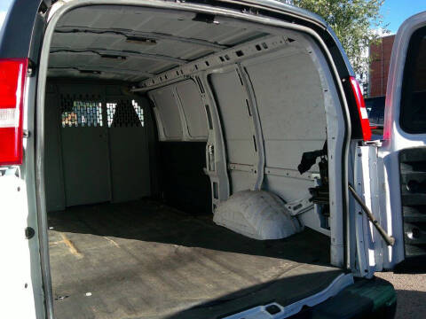 2020 Chevrolet Express 2500