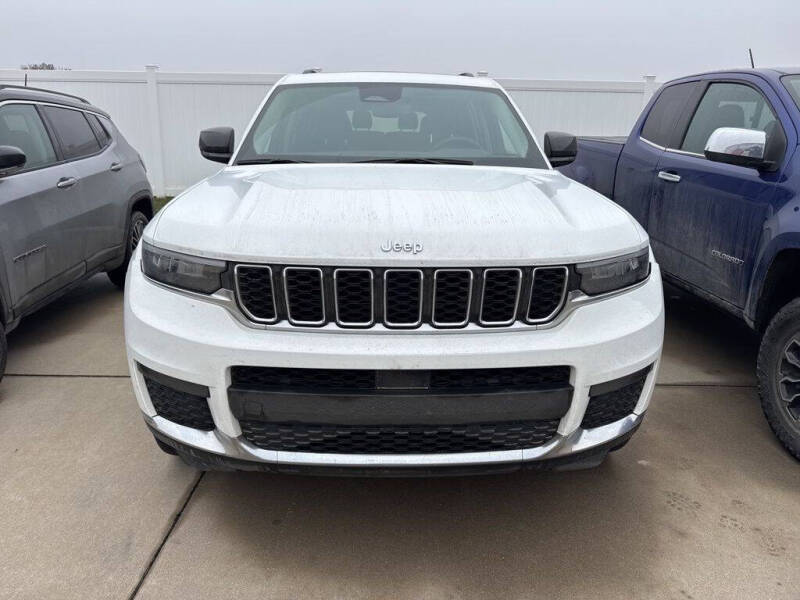 2023 Jeep Grand Cherokee L Laredo