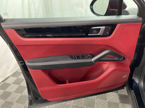 2022 Porsche Cayenne