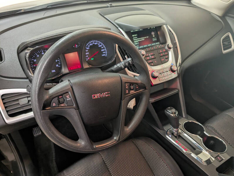 2017 GMC Terrain SLE-1