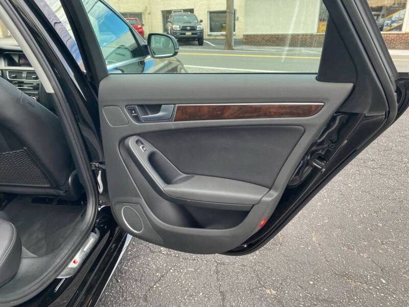 2015 Audi A4 2.0T quattro Premium Plus