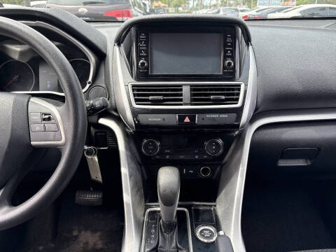 2019 Mitsubishi Eclipse Cross ES
