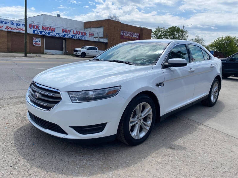 2013 Ford Taurus SEL