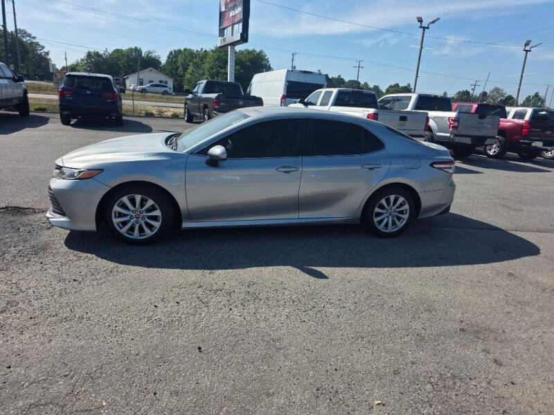2018 Toyota Camry LE