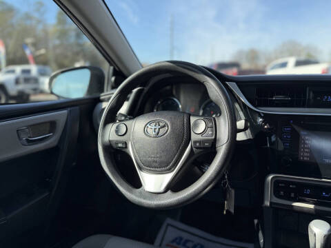 2017 Toyota Corolla LE