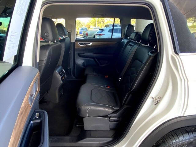 2025 Volkswagen Atlas SE 4Motion