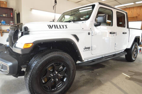 2022 Jeep Gladiator Willys