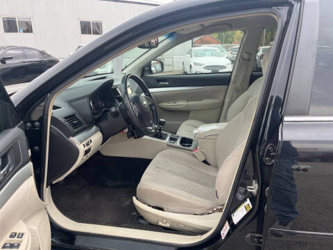 2013 Subaru Outback 2.5i Premium