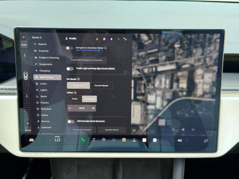 2025 Tesla Model X Plaid