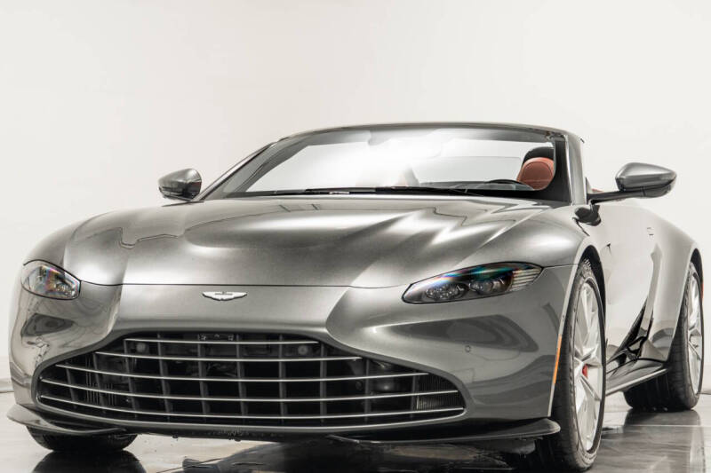 2022 Aston Martin Vantage