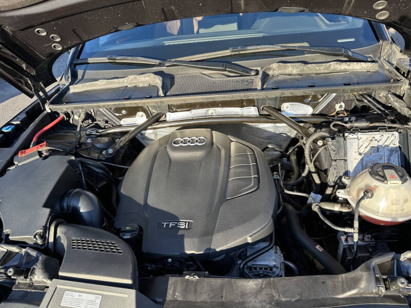 2018 Audi Q5 2.0T quattro Premium Plus