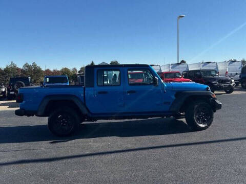 2020 Jeep Gladiator Sport
