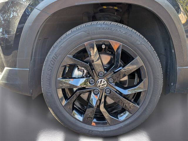 2022 Volkswagen Taos SE