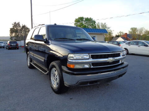 2005 Chevrolet Tahoe for sale at Supermax Autos in Strasburg VA