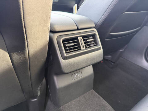 2025 Mazda CX-50 2.5 S Select