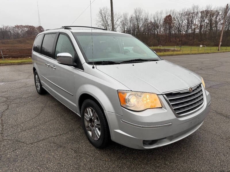 2008 Chrysler Town and Country Limited