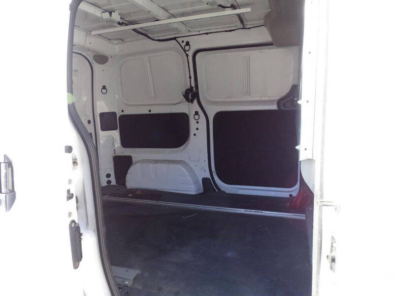 2020 Nissan NV200 SV