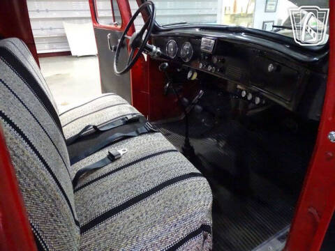 1952 International I-110