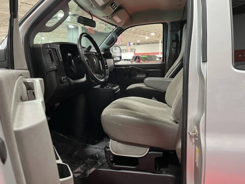 2020 Chevrolet Express LS 3500