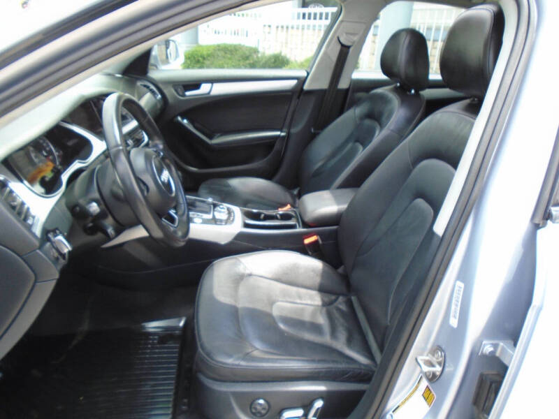 2016 Audi A4 2.0T quattro Premium