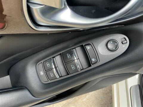 2015 Infiniti Q50