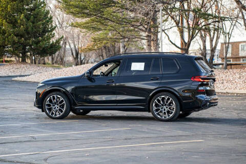 2025 BMW X7 M60i