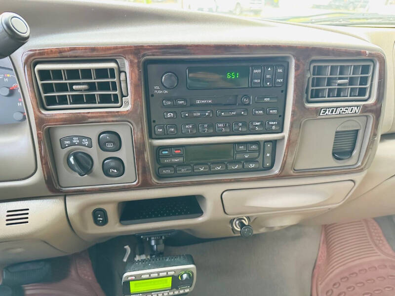 2004 Ford Excursion Limited