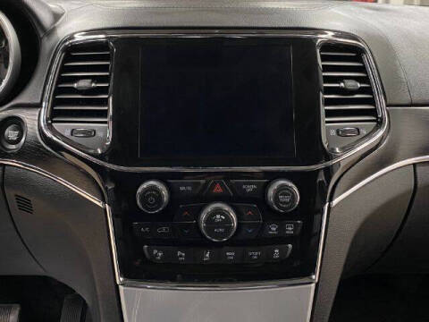 2021 Jeep Grand Cherokee Summit